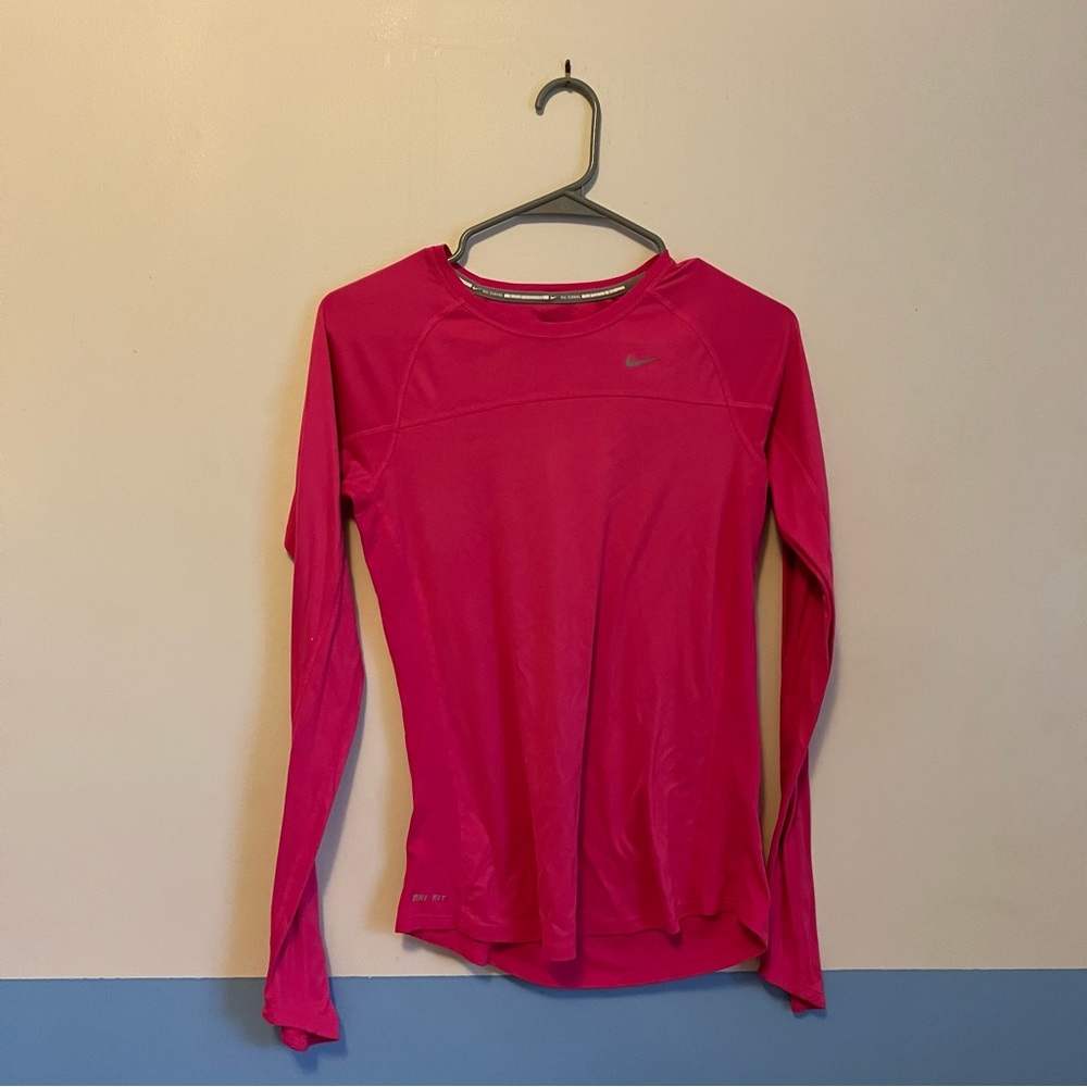 Pink size small Nike long sleeve running/workout top!!